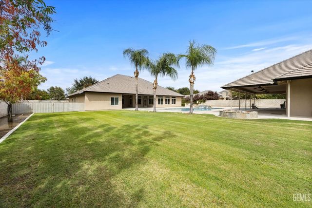 14637 Tribute Way, Bakersfield, CA 93314