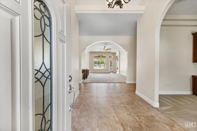 14637 Tribute Way, Bakersfield, CA 93314