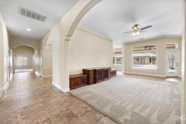 14637 Tribute Way, Bakersfield, CA 93314