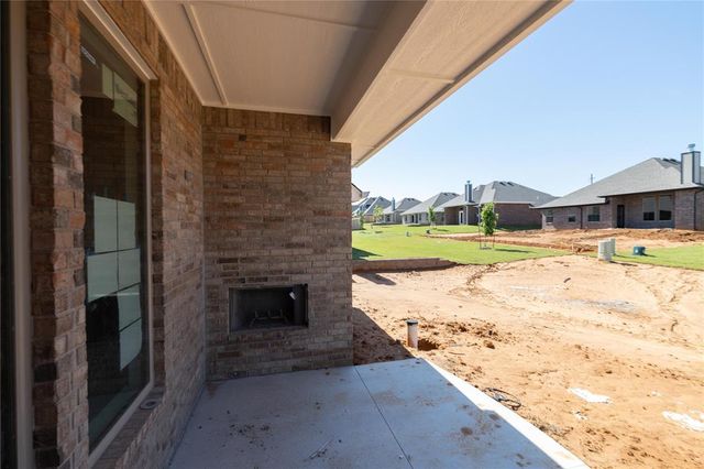13033 NE 8th Street, Choctaw, OK 73020