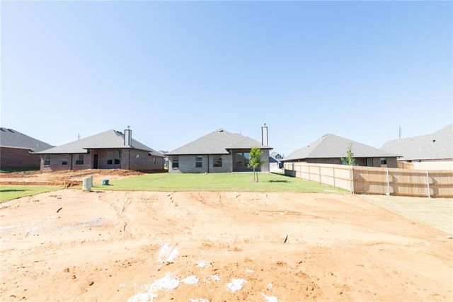 13033 NE 8th Street, Choctaw, OK 73020