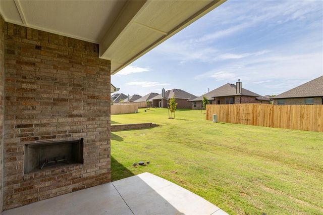13033 NE 8th Street, Choctaw, OK 73020