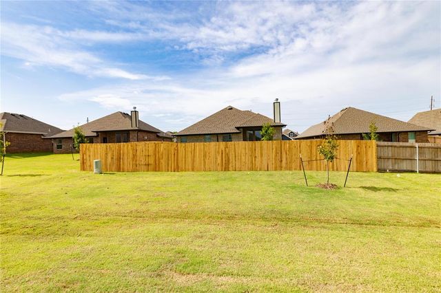 13033 NE 8th Street, Choctaw, OK 73020