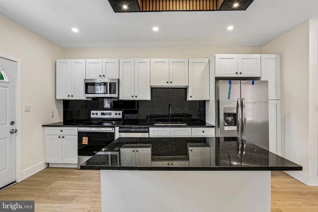 3007 PRESSTMAN ST, Baltimore, MD 21216