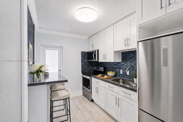1682 NE 124th Lane, North Miami, FL 33181