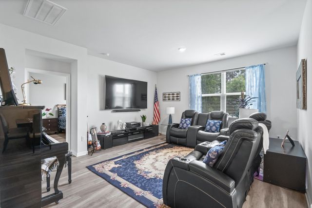 960 Laurens Mill Dr., Myrtle Beach, SC 29579
