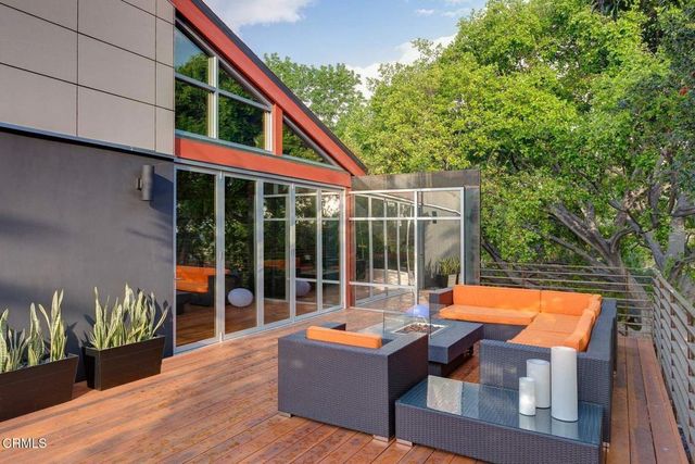 425 Anita Drive, Pasadena, CA 91105