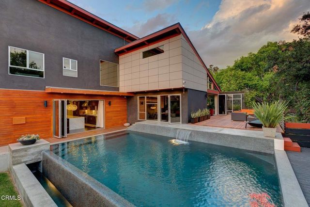 425 Anita Drive, Pasadena, CA 91105