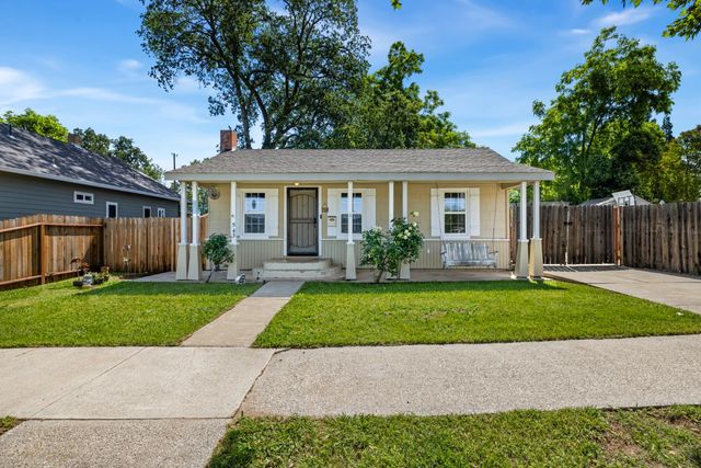 543 J St, Lincoln, CA 95648