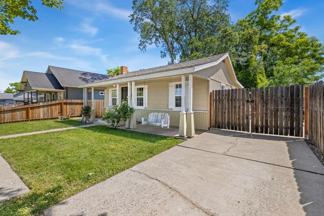 543 J St, Lincoln, CA 95648