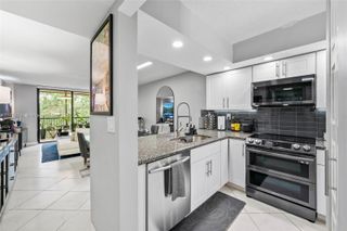6800 Cypress Rd 513, Plantation, FL 33317
