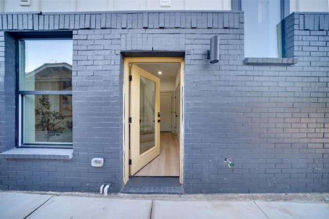 512 N Lancaster Street 14, Dallas, TX 75203