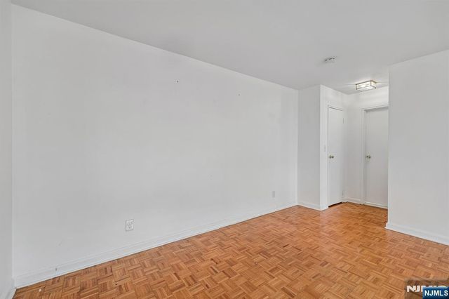135-167 S Maple Avenue 137 H, Ridgewood, NJ 07450