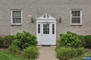 135-167 S Maple Avenue 137 H, Ridgewood, NJ 07450