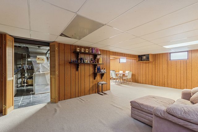 8608 W 144th Place, Orland Park, IL 60462
