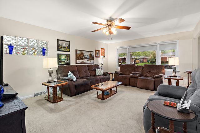 8608 W 144th Place, Orland Park, IL 60462