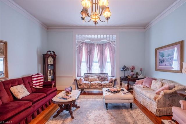 519 Maple Street, Mount Airy, NC 27030