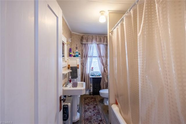 519 Maple Street, Mount Airy, NC 27030