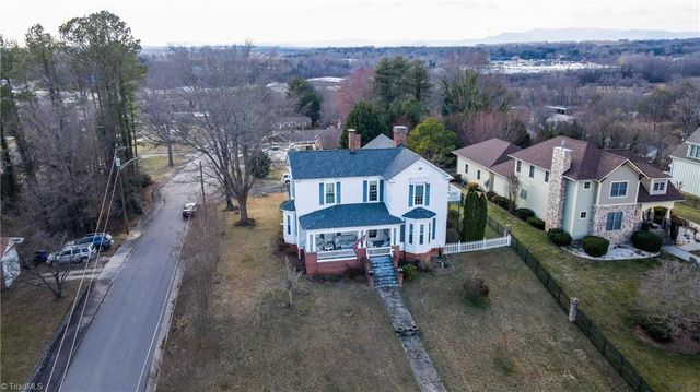 519 Maple Street, Mount Airy, NC 27030