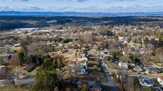 519 Maple Street, Mount Airy, NC 27030