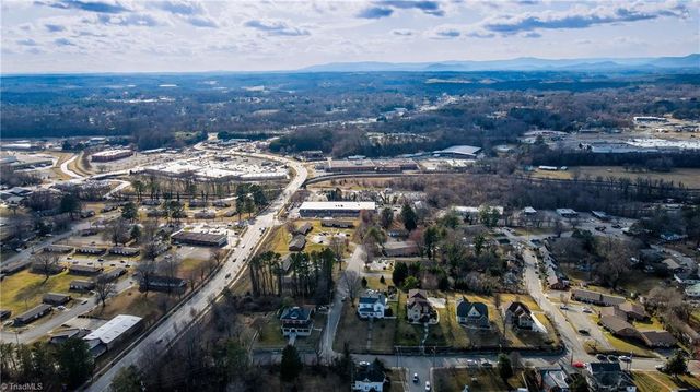 519 Maple Street, Mount Airy, NC 27030