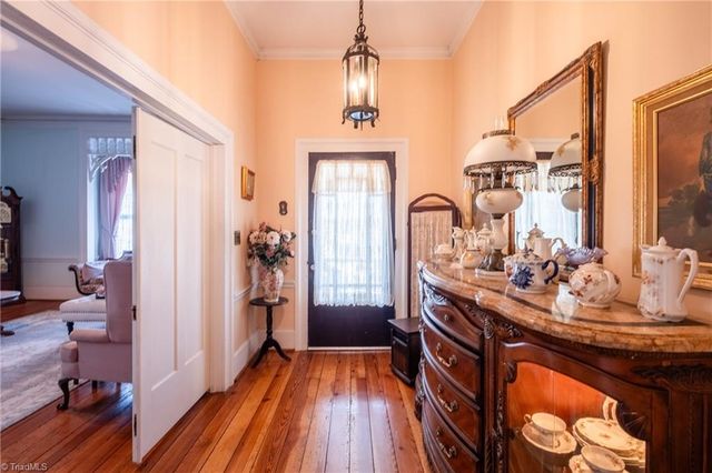 519 Maple Street, Mount Airy, NC 27030