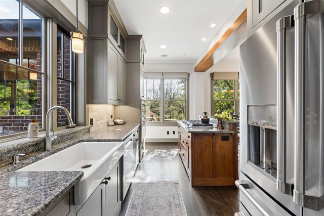 7430 Dawn Avenue, Pilot Point, TX 76258