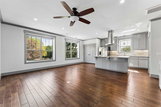 7430 Dawn Avenue, Pilot Point, TX 76258