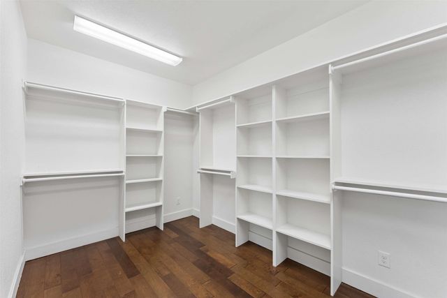 7430 Dawn Avenue, Pilot Point, TX 76258