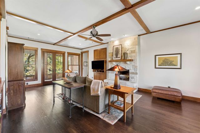 7430 Dawn Avenue, Pilot Point, TX 76258