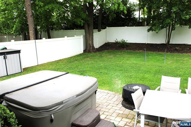 294-296 Tenafly Road, Tenafly, NJ 07670