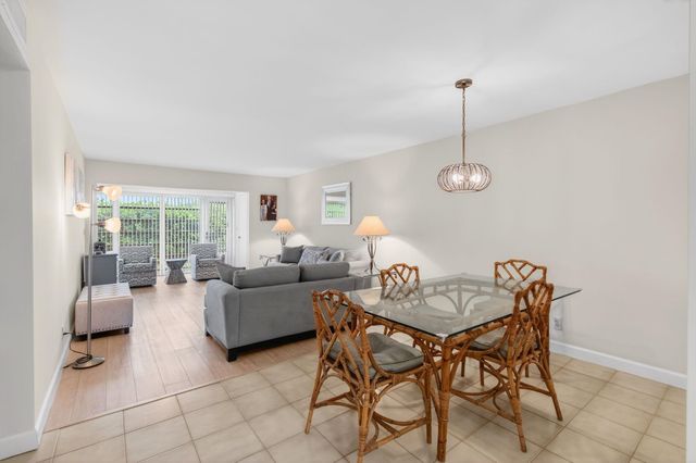 13682 VIA FLORA A, Delray Beach, FL 33484
