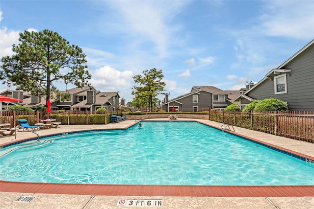 6345 Cattails Lane, Houston, TX 77035