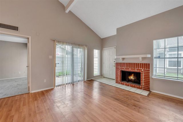 6345 Cattails Lane, Houston, TX 77035