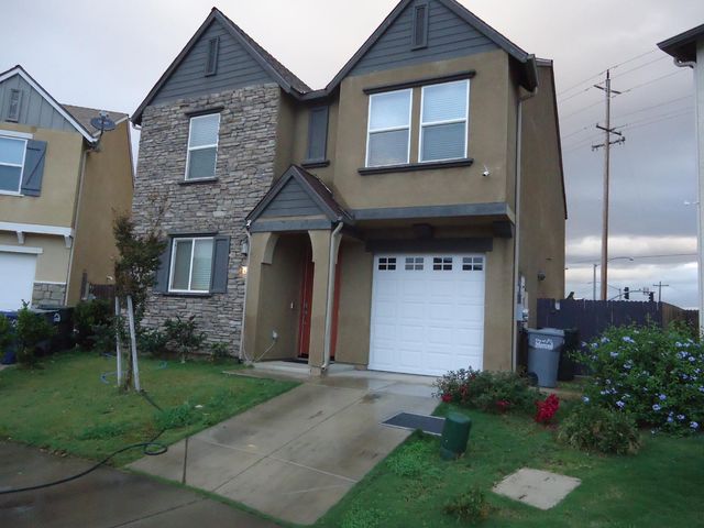 4254 Berryesa Ave, Merced, CA 95348