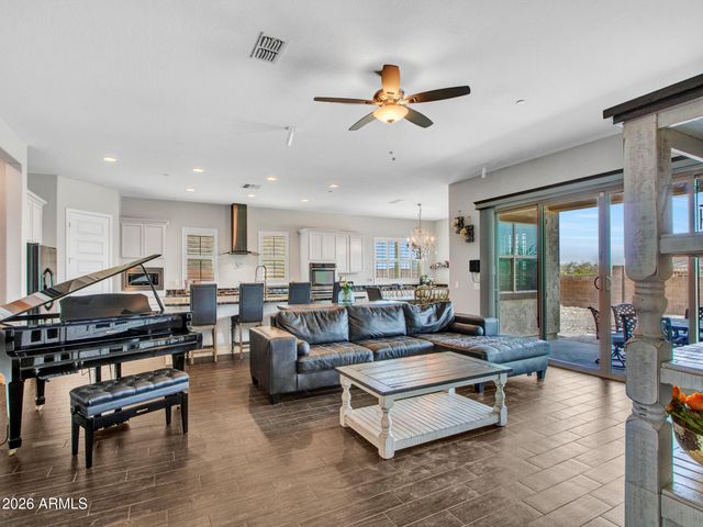 25554 N 103RD Avenue, Peoria, AZ 85383