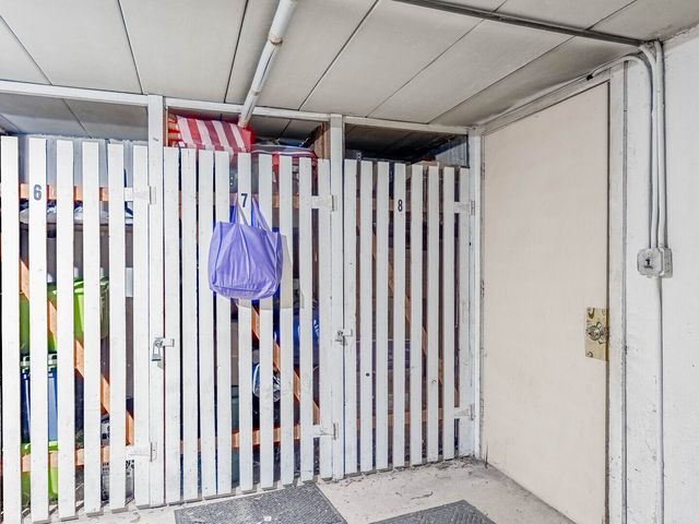 4215 S HARLEM Avenue 8, Stickney, IL 60402