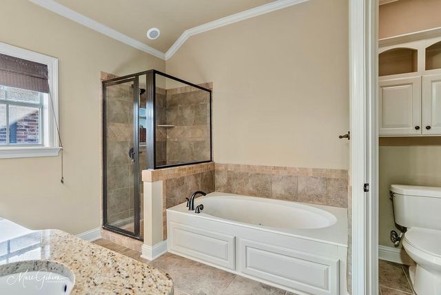 619 Bitter Pecan Dr., Bossier City, LA 71111