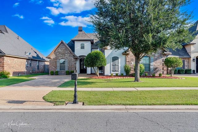 619 Bitter Pecan Dr., Bossier City, LA 71111