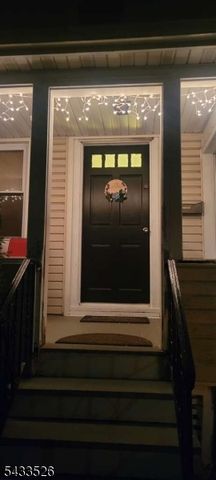 26 Charles St, Metuchen Boro, NJ 08840
