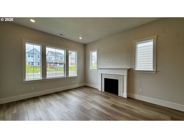 16920 Sw Pomelo Dr, King City, OR 97140