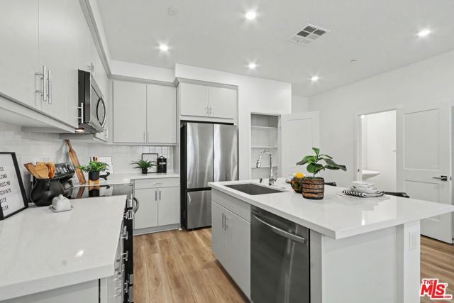 126 Hazel Drive, Rancho Mission Viejo, CA 92694