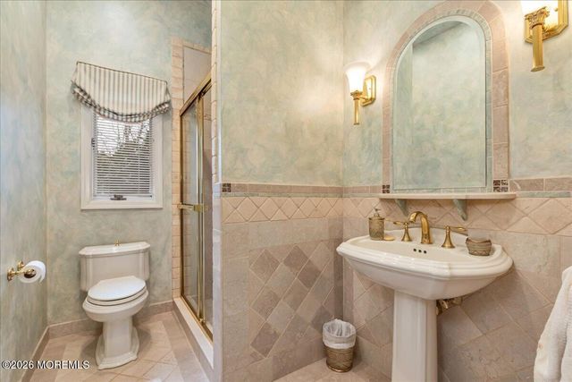 5 Tara Court, Holmdel, NJ 07733