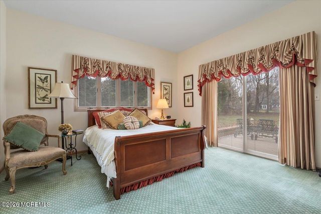 5 Tara Court, Holmdel, NJ 07733