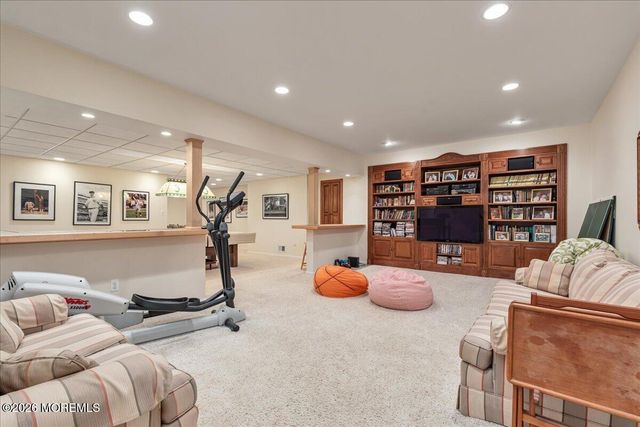 5 Tara Court, Holmdel, NJ 07733