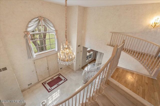 5 Tara Court, Holmdel, NJ 07733