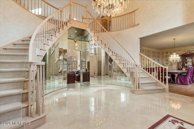 5 Tara Court, Holmdel, NJ 07733