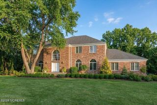 5 Tara Court, Holmdel, NJ 07733