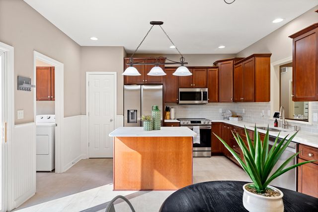 2301 CORONA RD, Columbia, MO 65203