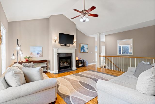2301 CORONA RD, Columbia, MO 65203